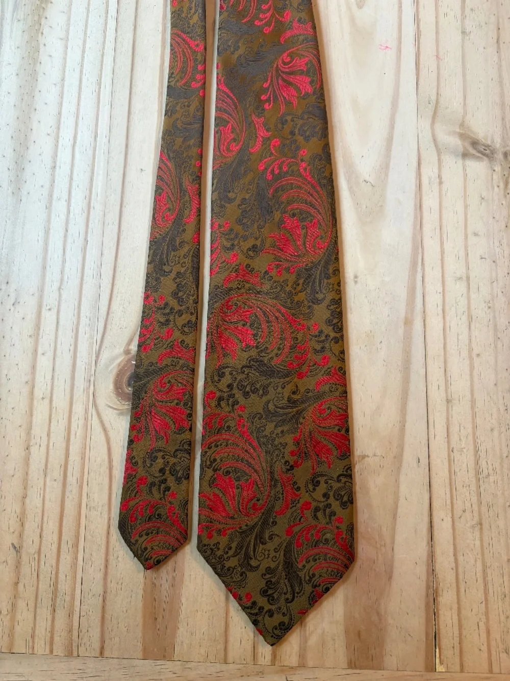 Vintage 60s 70s Alexander's For Men Brown Pink Paisley Tie 4